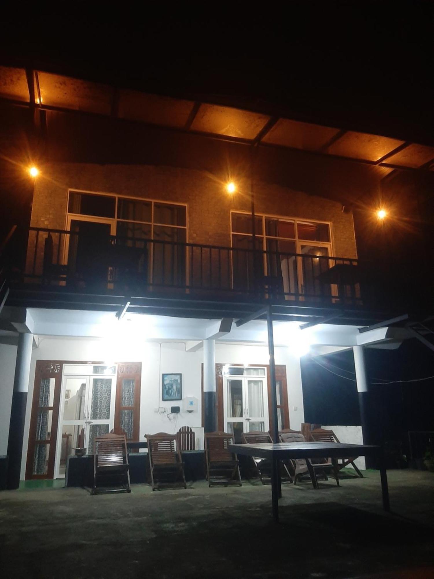 Welcome Homestay Елла Екстер'єр фото